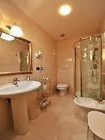Apartment Byron Venice
